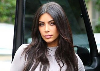 celebrity-kim-kardashian-had-lasik-eye-surgery